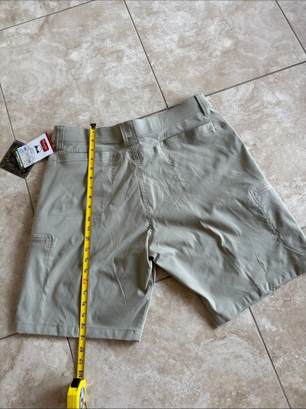 Wrangler Men's Cargo Shorts — Light Khaki